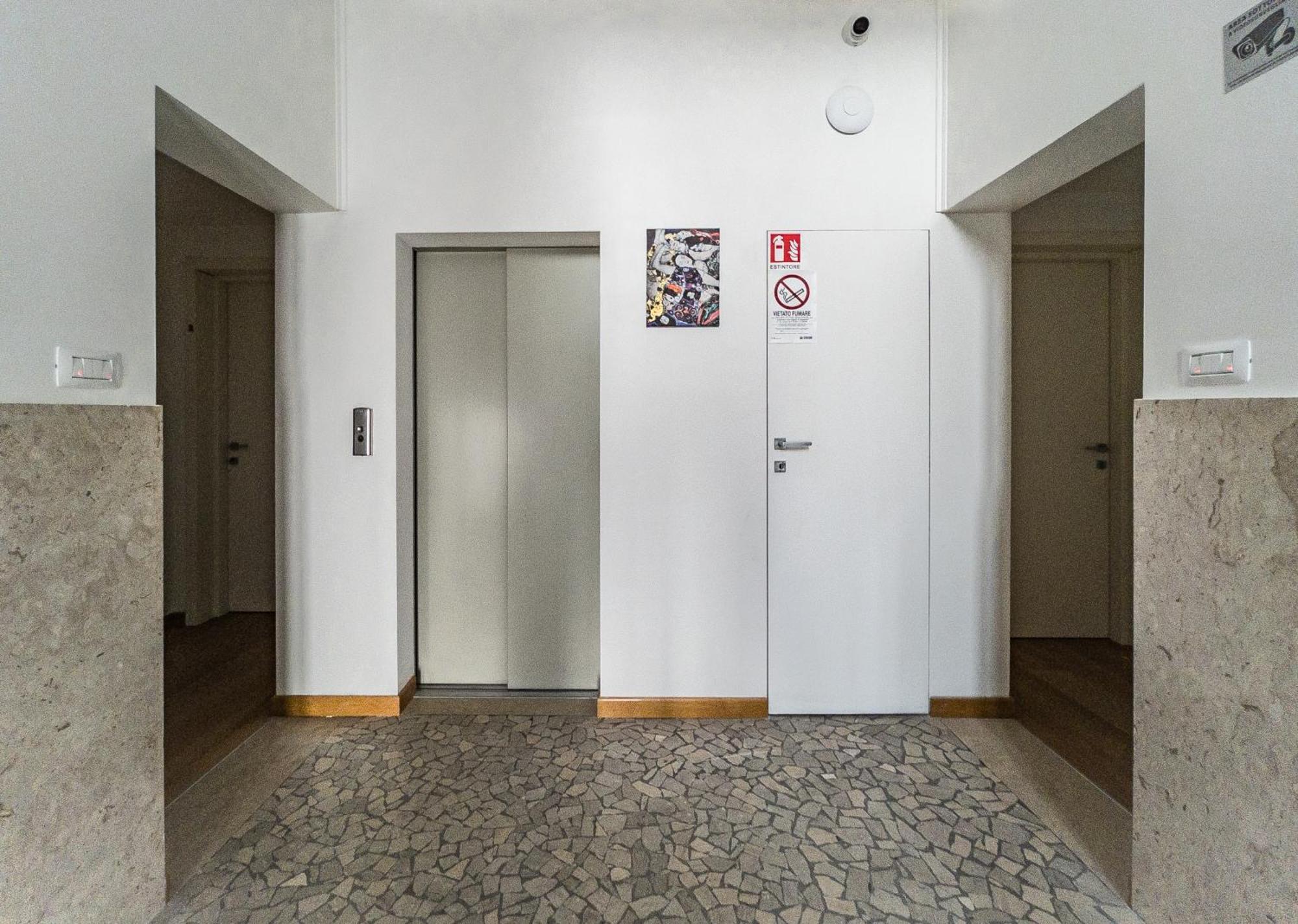 Rrrapido Holy Suites And Rooms - Via Sardegna Милан Экстерьер фото